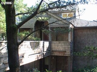 Property Photo:  425 G St  OR 97138 