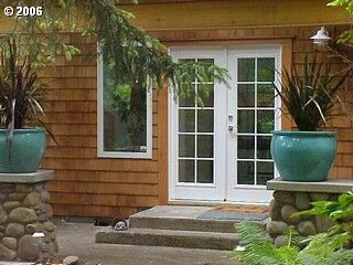 Property Photo:  924 Little Beach Dr  OR 97138 