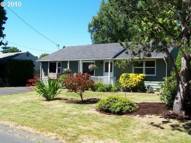 Property Photo:  5055 SW 139th Ave  OR 97005 