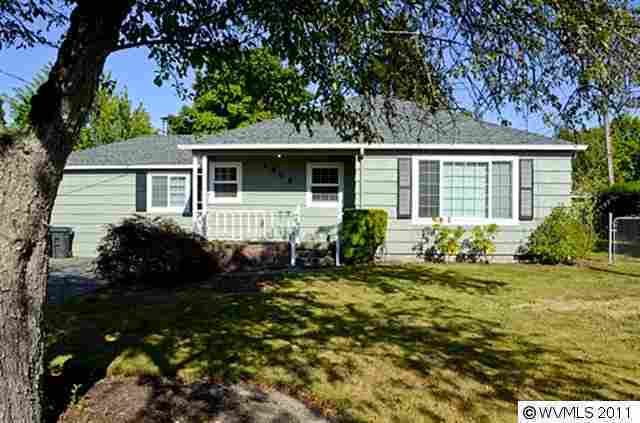 Property Photo:  2808  Lansing Av NE  OR 97301 