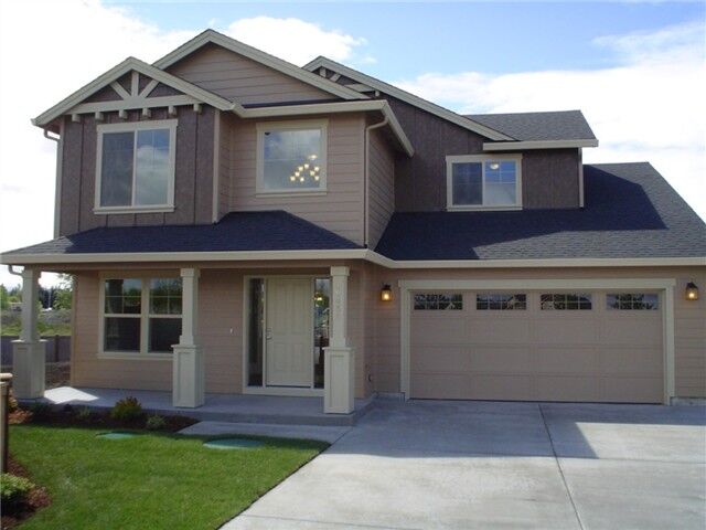 Property Photo: 16404 Greenbrier St SE WA 98597