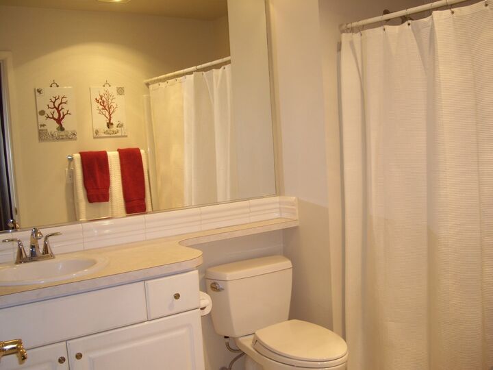 Property Photo:  1417 Queen Anne  Avenue N 207  WA 98109 