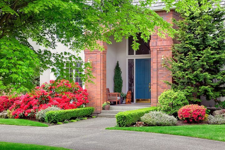 Property Photo: 13905 212th Dr NE WA 98077