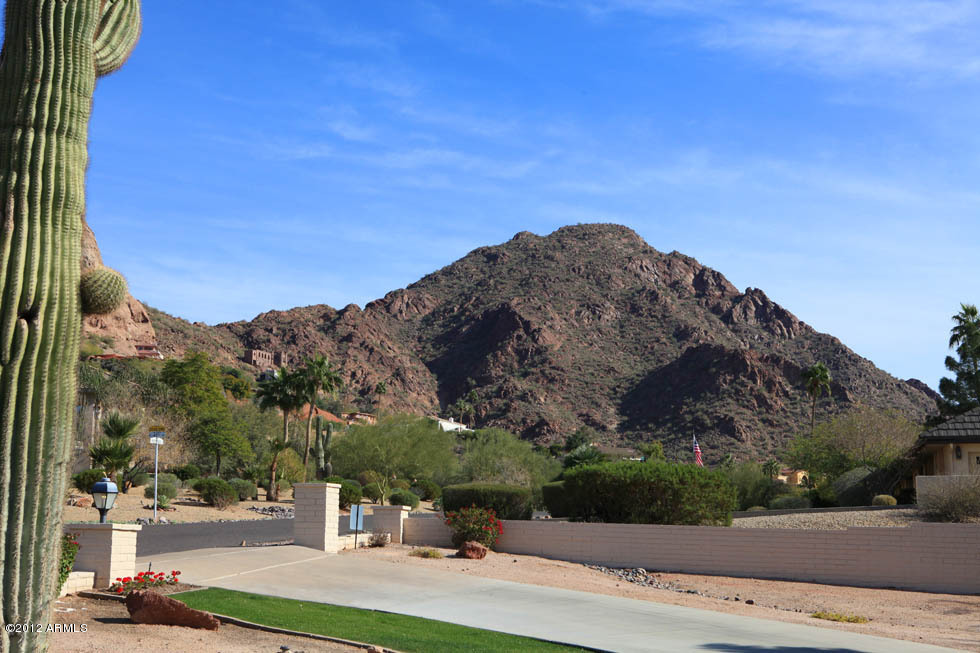 Property Photo:  4659 E Rockridge Road  AZ 85018 