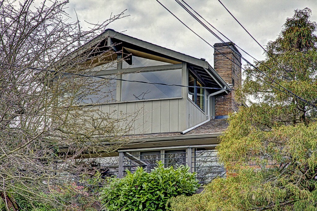 Property Photo:  4121 48th Ave S  WA 98118 