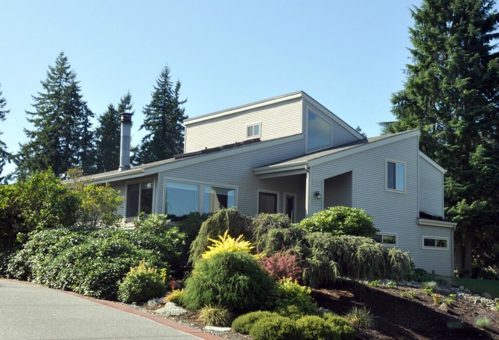 Property Photo:  7626 129th Dr SE  WA 98290 