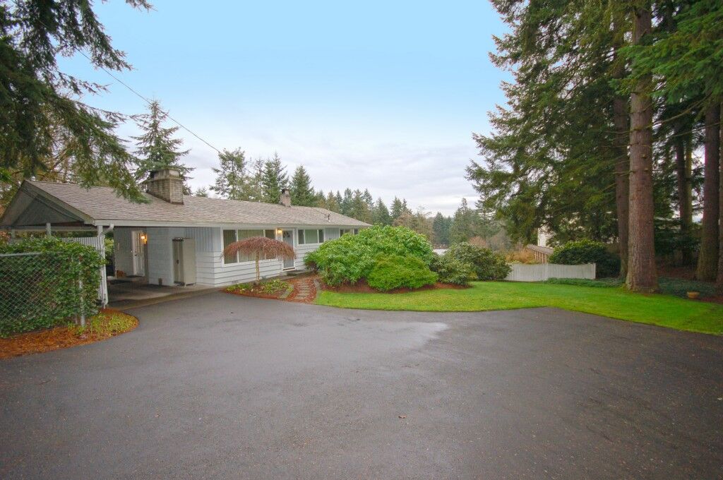 Property Photo: 17820 25th Ave NE WA 98155