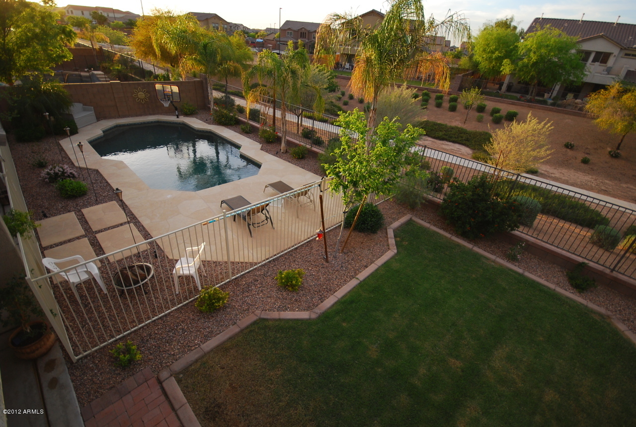 Property Photo:  3008 E Vernon Street  AZ 85298 
