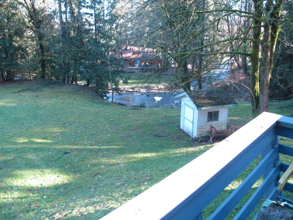 Property Photo: 39824 226th Ave SE WA 98022