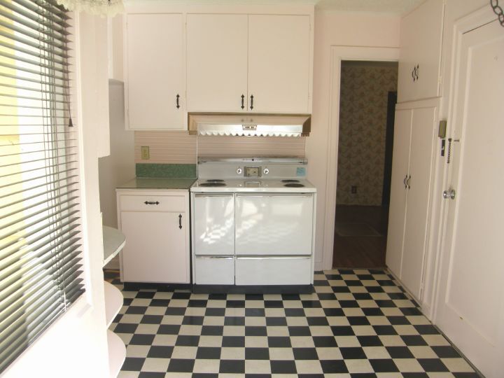 Property Photo:  1311 McClellan  WA 98520 