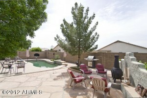 Property Photo:  2113 E Nathan Way  AZ 85225 