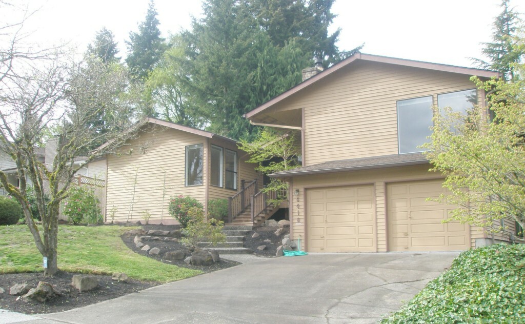 Property Photo:  6416 NE 188th St  WA 98028 