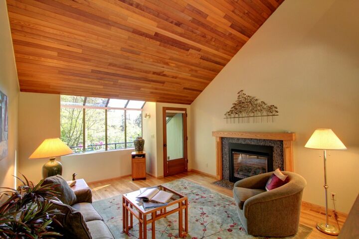 Property Photo:  11643 73rd Place NE  WA 98034 