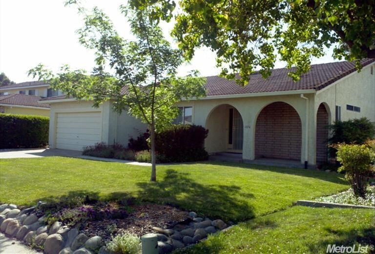 Property Photo:  6874 Gloria Drive  CA 95831 