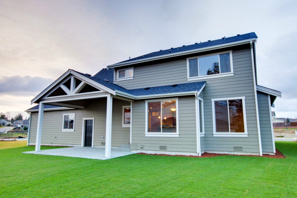 Property Photo: 16919 138th Ave E WA 98374
