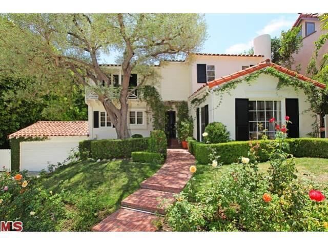 Property Photo:  10358 Holman Ave  CA 90024 