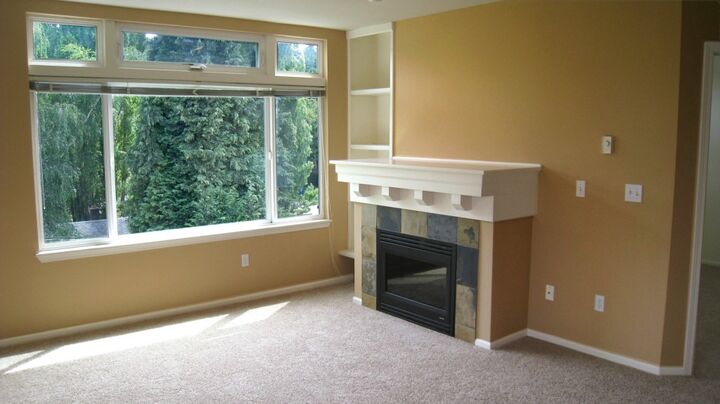 Property Photo:  18 Dravus St 408  WA 98109 