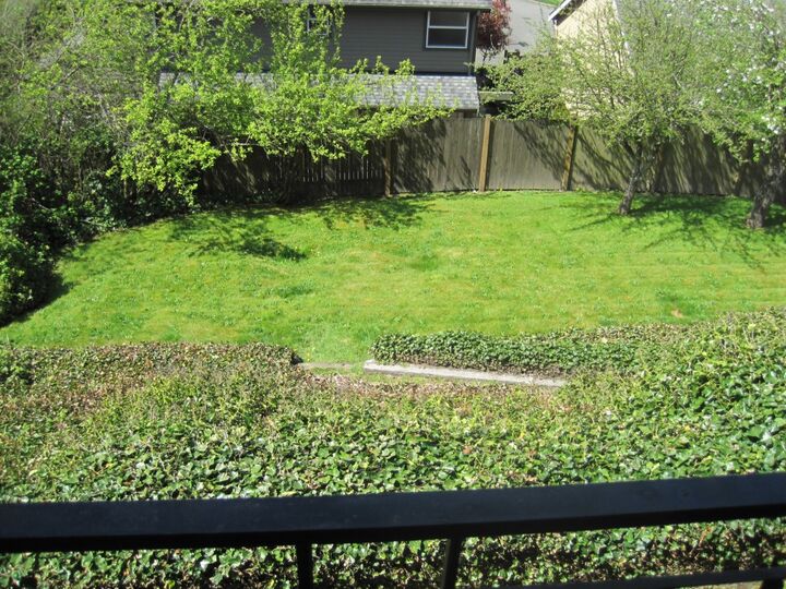 Property Photo:  1115 Kirkland Ave  WA 98033 