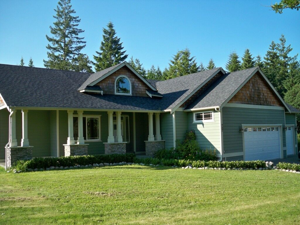 Property Photo:  707 Grove Lane  WA 98576 