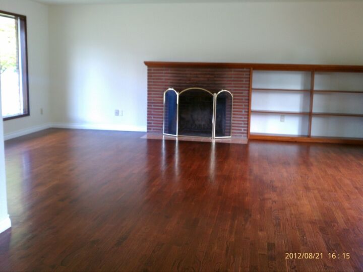 Property Photo:  1202 S 64th St  WA 98408 