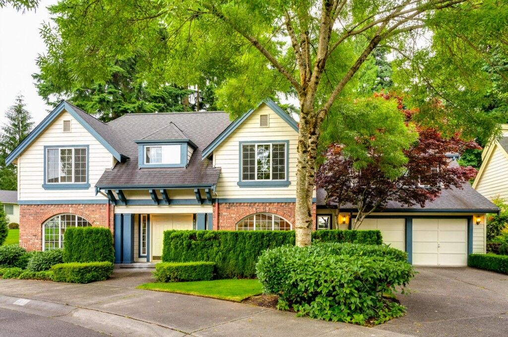 Property Photo: 6830 117th Avenue NE WA 98033