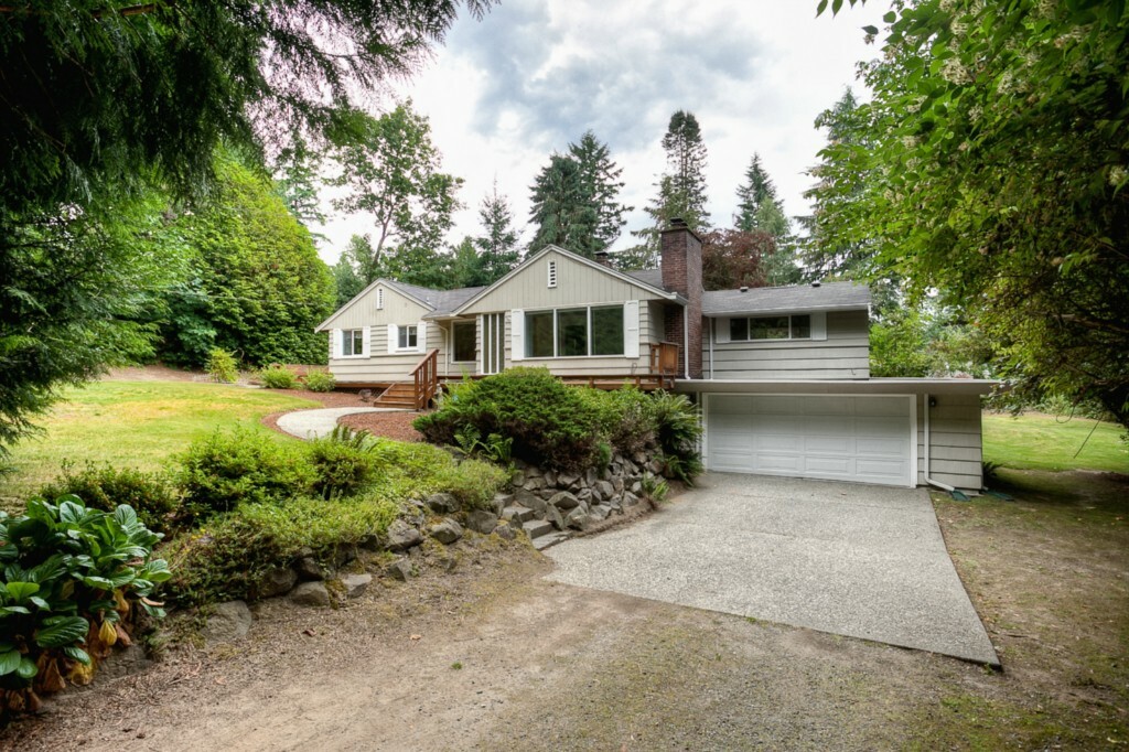 Property Photo:  235 SW 171 St  WA 98166 