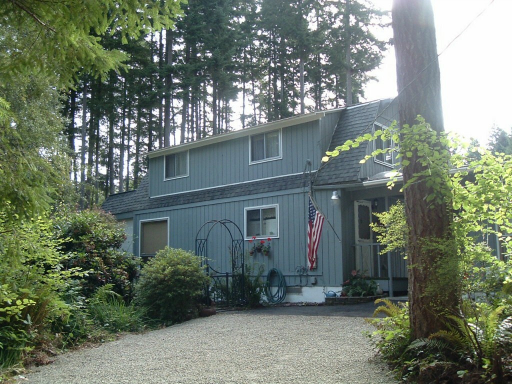 Property Photo:  13704 Sandy Point E  WA 98329 