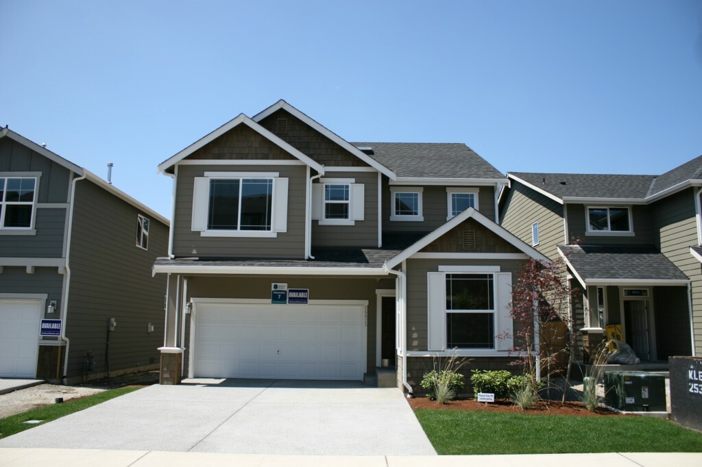Property Photo: 26887 225th Ave SE WA 98038
