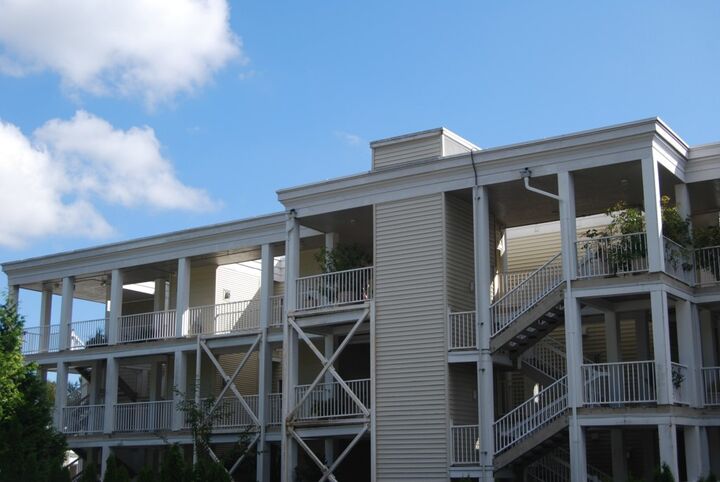 17426 Bothell Wy NE A402  Bothell WA 98011 photo