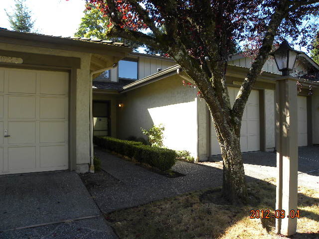 Property Photo: 16024 Village Green Dr C WA 98012