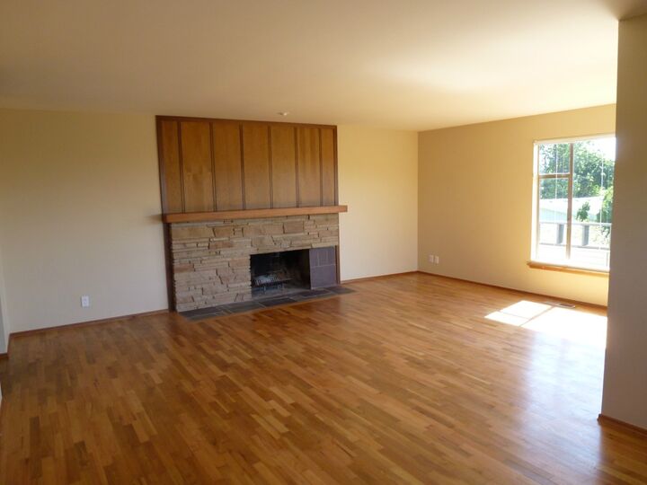Property Photo:  1519 NW 204 Street  WA 98177 