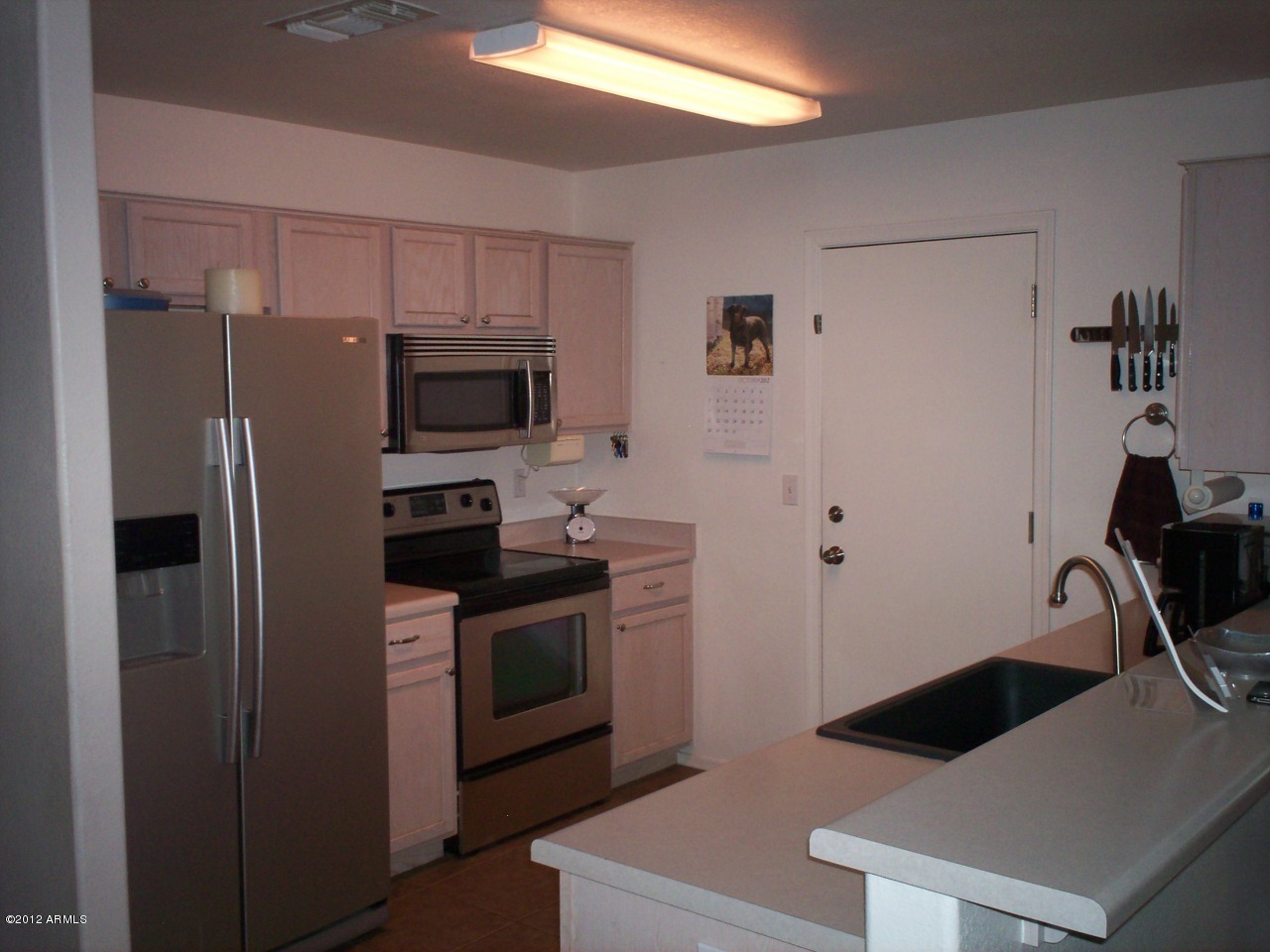Property Photo: 8739 E Crescent Avenue AZ 85208