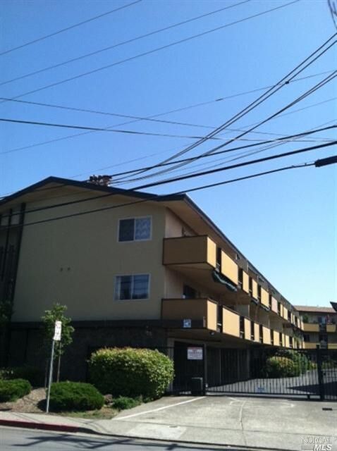 Property Photo:  155 Canal Street  CA 94901 