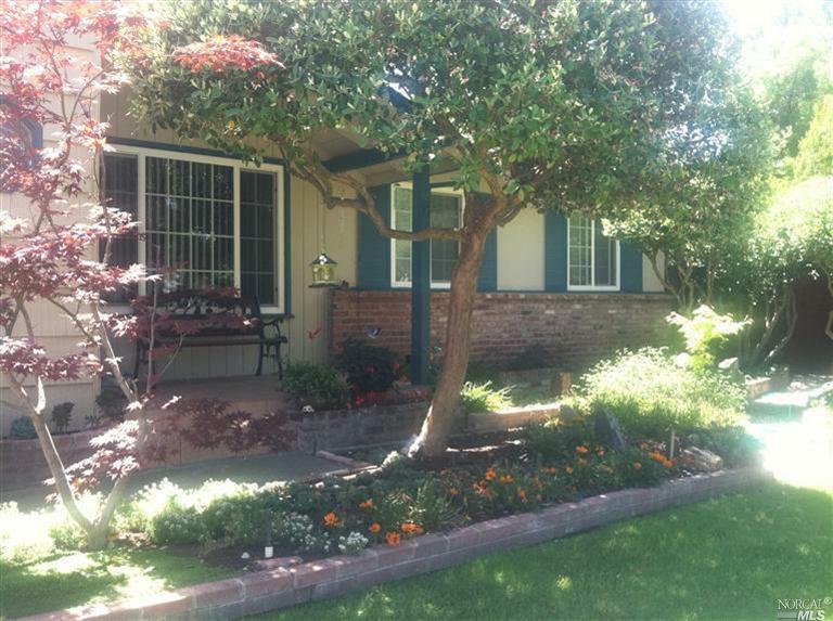 584 Trinity Court  Dixon CA 95620 photo