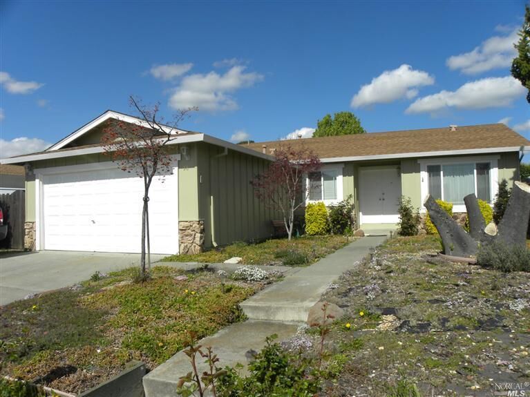 Property Photo:  58 Lemonwood Way  CA 94585 