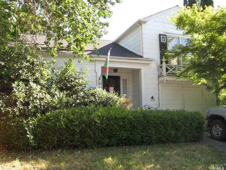Property Photo: 1421 Pine Street CA 94559