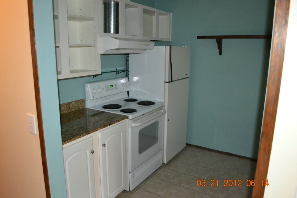 Property Photo: 14253 73rd Ave NE B102 WA 98034