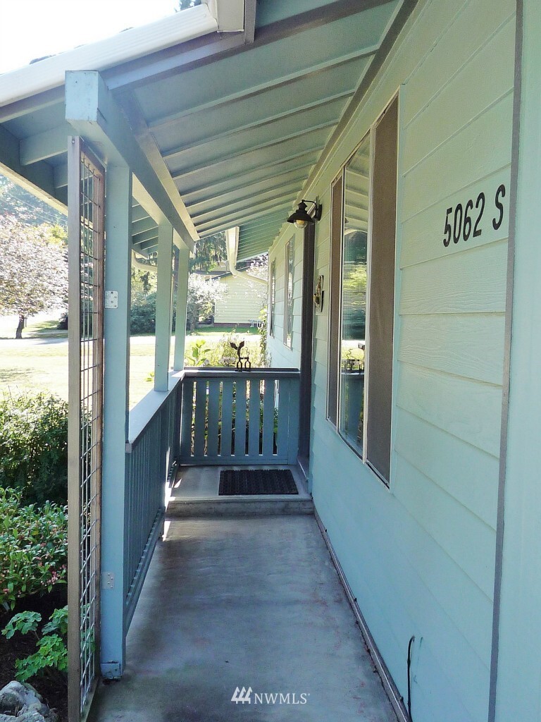 Property Photo:  5062 Hodges Avenue  WA 98260 