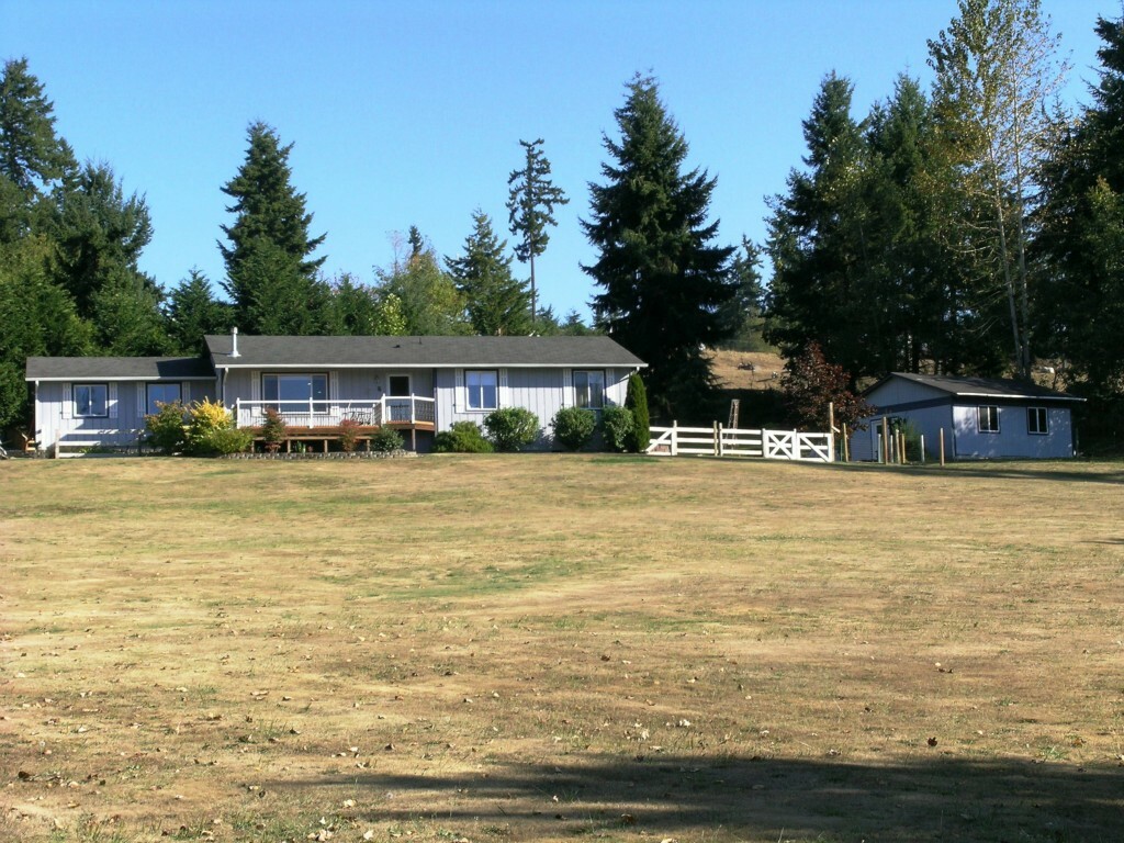 Property Photo:  9604 247th St E  WA 98388 