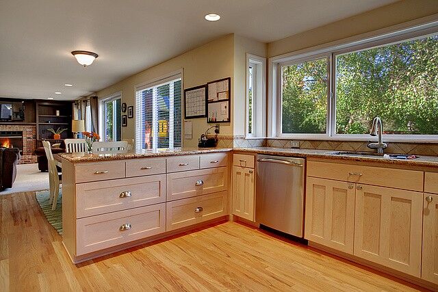 Property Photo:  13154 86th Place NE  WA 98034 