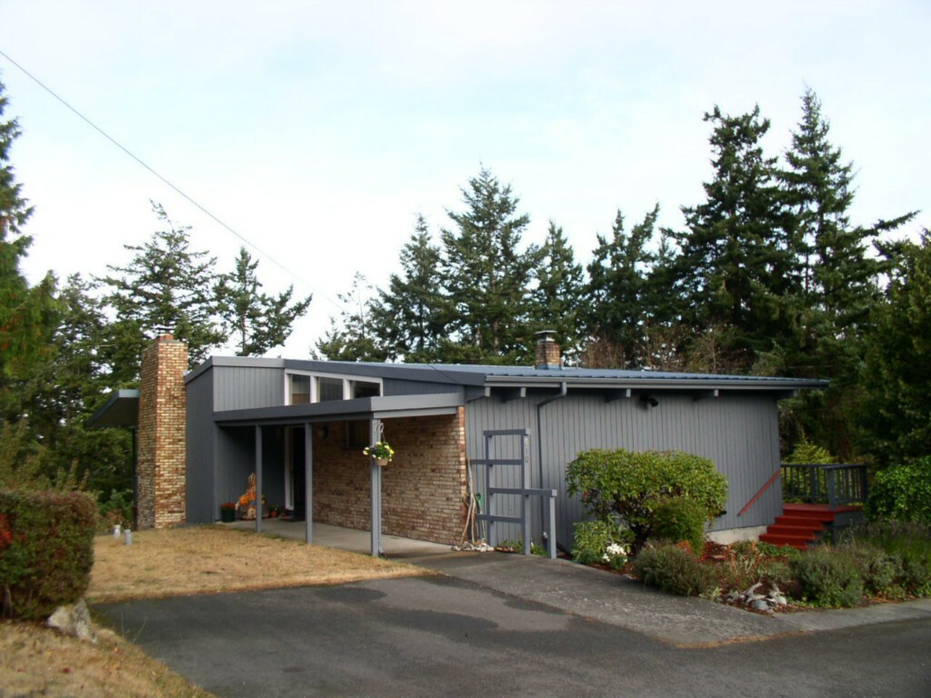 Property Photo:  610 Reed St  WA 98368 