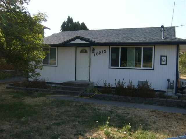 Property Photo: 10212 E Upriver Dr WA 99206
