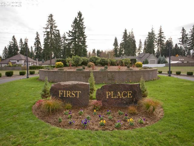 Property Photo: 14810 NE 10th St WA 98684