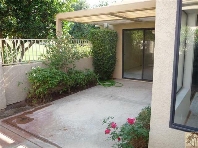 Property Photo:  148 Verde Way  CA 92260 