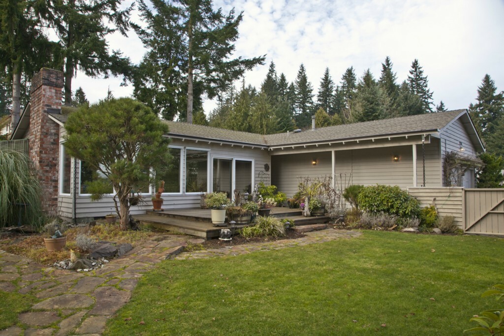 Property Photo:  22324 4th Ave SE  WA 98021 