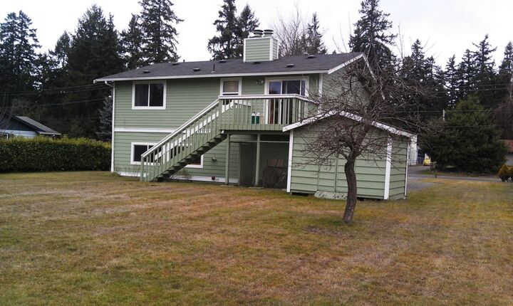 Property Photo:  422 S 160th St  WA 98387 