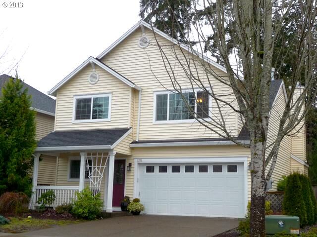 Property Photo: 1331 NE Parkside Dr OR 97124