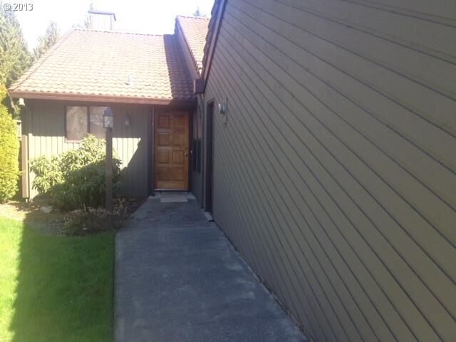 Property Photo:  13830 NW 10th Ct D  WA 98685 