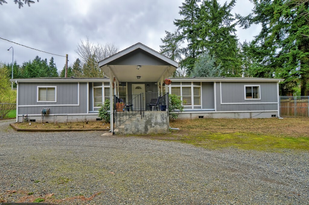 Property Photo:  21826 9th Ave SE  WA 98021 