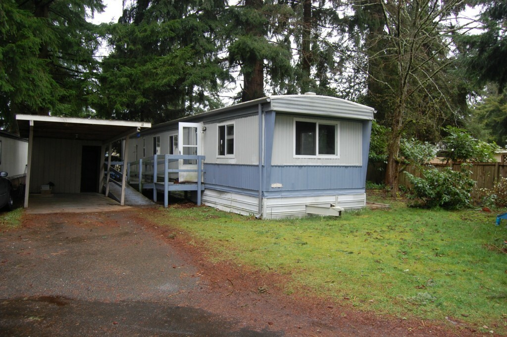 Property Photo:  4401 37th Ave SE 88  WA 98503 